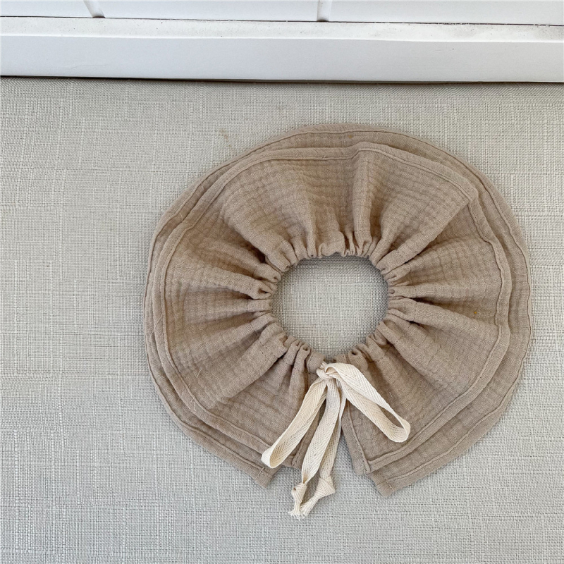 Csecsemő bavetta – 95% pamutból, 360° védelem a hányás ellen, állítható kötő, nedvszívó