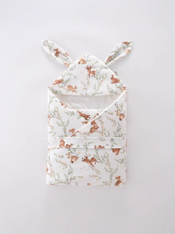 Zīdaiņu kokvilnas sedziņa – karikatūras raksts, pildījums: cits, piemērota pavasarim, rudenim un ziemai, vecums: zīdaiņi