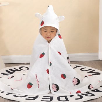 Kapucēts vannas lakats zīdaiņiem un maziem bērniem (1–3 gadi), 95% kokvilna, absorbējošs, rudens lietošanai