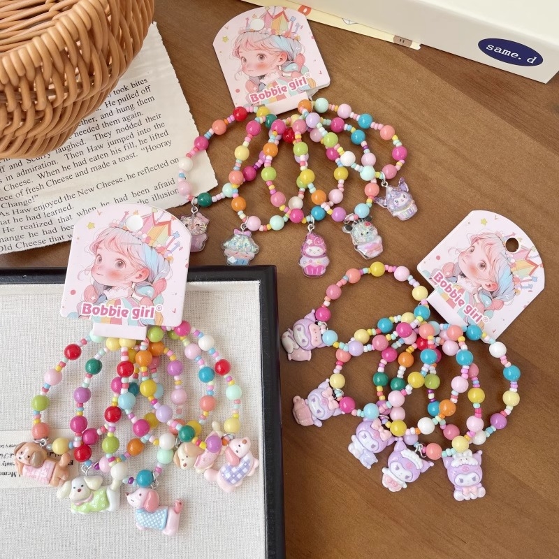 Brățară pentru copii - din plastic/ rășină, stil desen animat, seria Prințese, realizată manual, personalizabilă, pentru copii 3–10 ani.