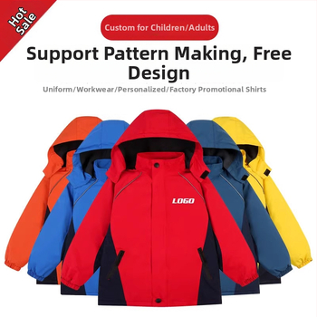 Vaikų žieminė striukė, vėjo atspari ir atspari vandeniui 5000 mm, su gobtuvu, fleece pamušalas, poliesterio medžiaga, 8–9 metų vaikams (Vandeniškumas 5000 mm; Gobtuvas; Fleece pamušalas; Medžiaga: Poliesteris)