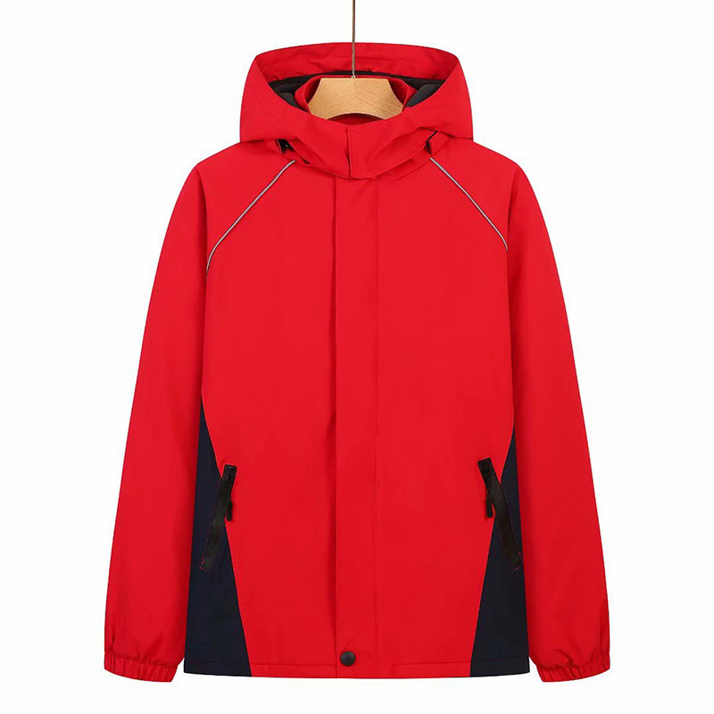 Vaikų žieminė striukė, vėjo atspari ir atspari vandeniui 5000 mm, su gobtuvu, fleece pamušalas, poliesterio medžiaga, 8–9 metų vaikams (Vandeniškumas 5000 mm; Gobtuvas; Fleece pamušalas; Medžiaga: Poliesteris)