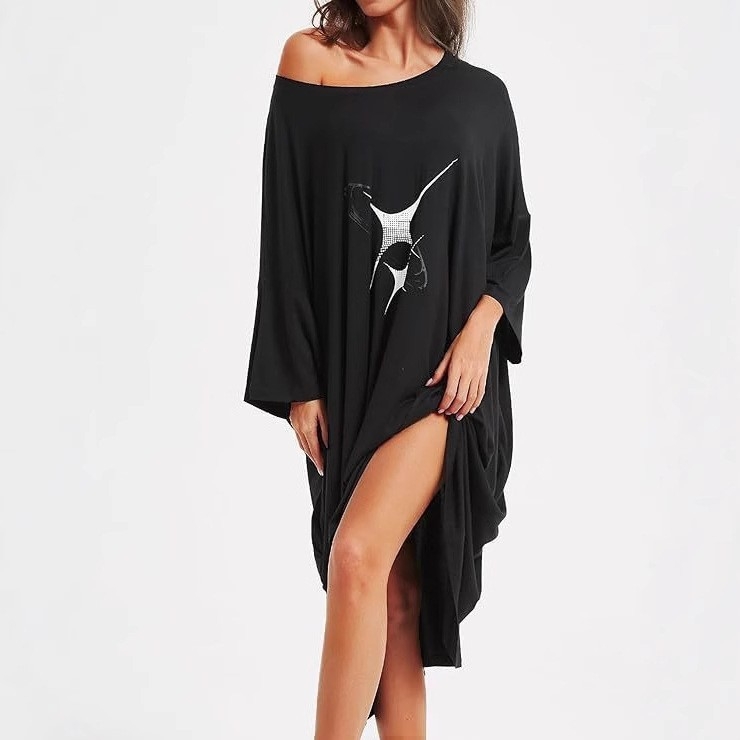 Noćna haljina od milk silk s tiskom, džep, okrugli izrez, rukavi 3/4, srednje duljine suknja