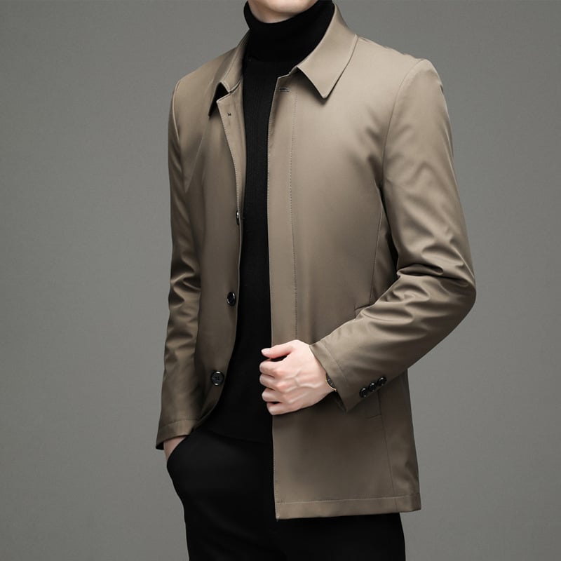 Férfi üzleti stílusú pehelykabát, levehető gallérral, fehér kacsa pehely, 81–85% pehelytartalom, vízálló poliészter anyag, védelem -20°C-tól -5°C-ig