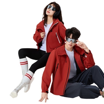 Kapuutsiga jakk – tuulekindel, tõmblukk, 100% polüester