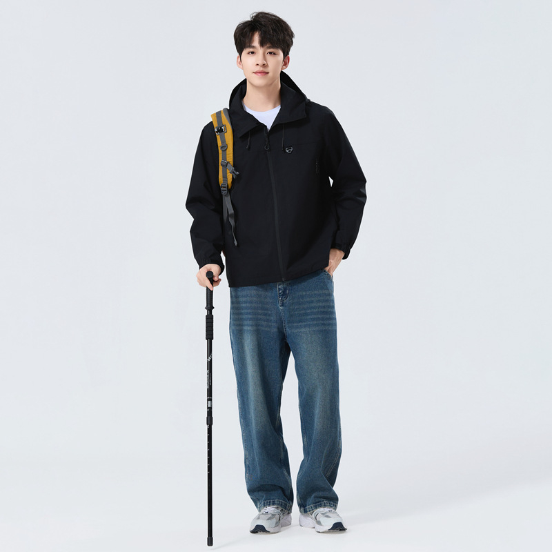 Kapuutsiga jakk – tuulekindel, tõmblukk, 100% polüester