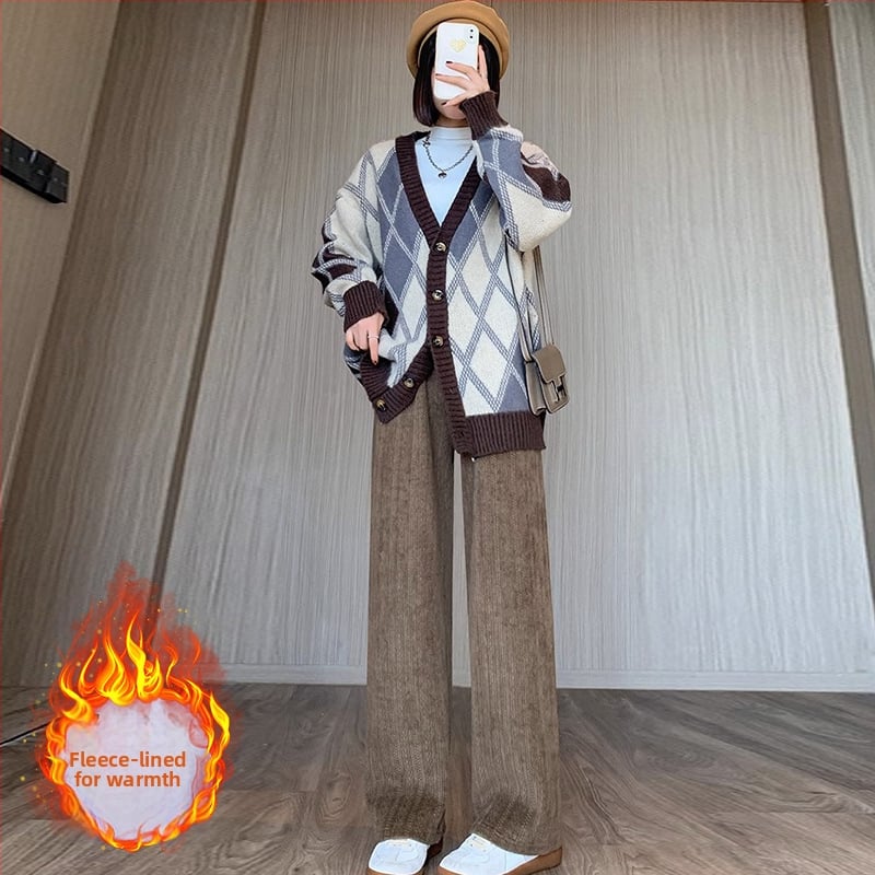 Πλεκτές εγκυμοσύνης φαρδιές παντελόνες για φθινοπωρο-χειμώνα, με υψηλή μέση και στήριξη κοιλιάς, χαλαρή ίσια γραμμή, μίγμα πολυεστέρα-βισκόζη (70–80% πολυεστέρας, 20–30% βισκόζη).