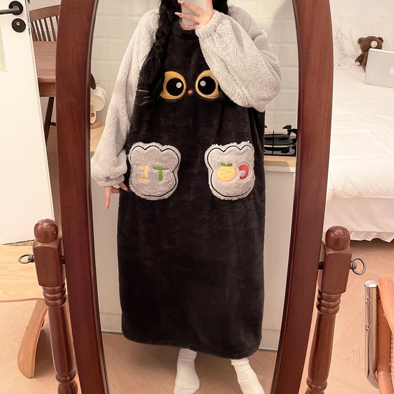 Nakts kleita ziemas korāļa plīša audumā, bieza, grūtniecēm, apaļš kakla izgriezums, garas piedurknes