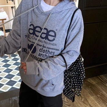 Худи с принт на букви, памучна материя, свободна кройка, средна дължина