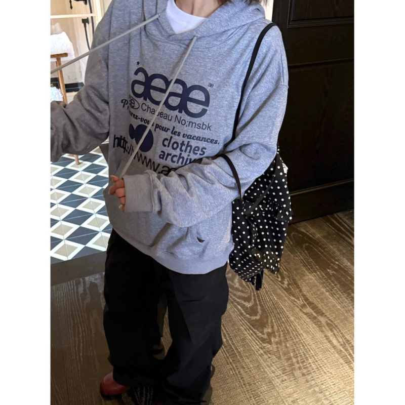 Худи с принт на букви, памучна материя, свободна кройка, средна дължина