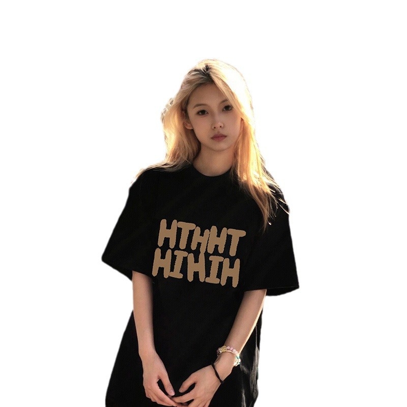 Дамски T‑шърт с къс ръкав, свободна кройка, аниме принт, плат млечен шёлк, стил пуловер, ежедневен (Плат: млечен шёлк; Принт: аниме; Стил: пуловер, ежедневен; Версия: свободна; Яка: кръгла)