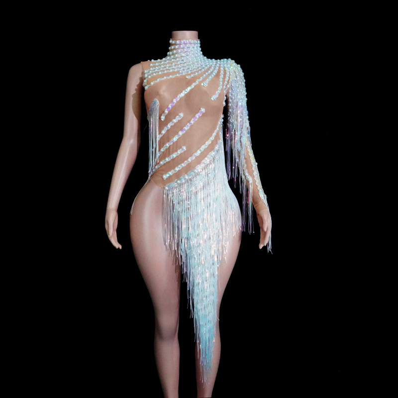 Прозрачна мрежеста рокля с ресни и кристали, еднорамен сценичен костюм за латински танци; Материя: мрежа; Спандекс 50–70%; Ръкав: едно рамо; Печат/боядисване