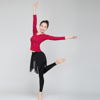 Sieviešu mugurai atvērtu topu modernā deju stilā – modālais audums, vienkrāsains raksts, piemērots latīņu un etniskajām dejām, pieaugušajiem