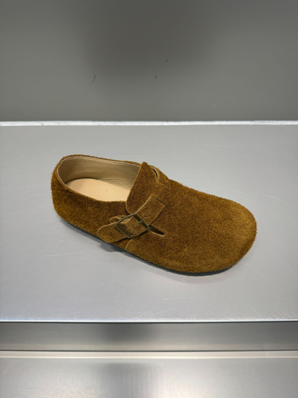 Ženske loaferice s retro stilom, gornji dio od prvog sloja teleće kože, zaobljeni vrh, slip-on zatvaranje