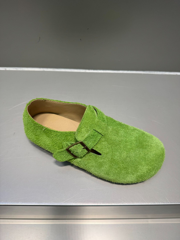 Ženske loaferice s retro stilom, gornji dio od prvog sloja teleće kože, zaobljeni vrh, slip-on zatvaranje