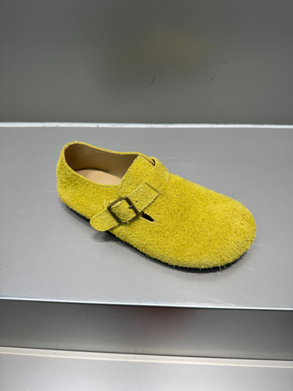 Ženske loaferice s retro stilom, gornji dio od prvog sloja teleće kože, zaobljeni vrh, slip-on zatvaranje