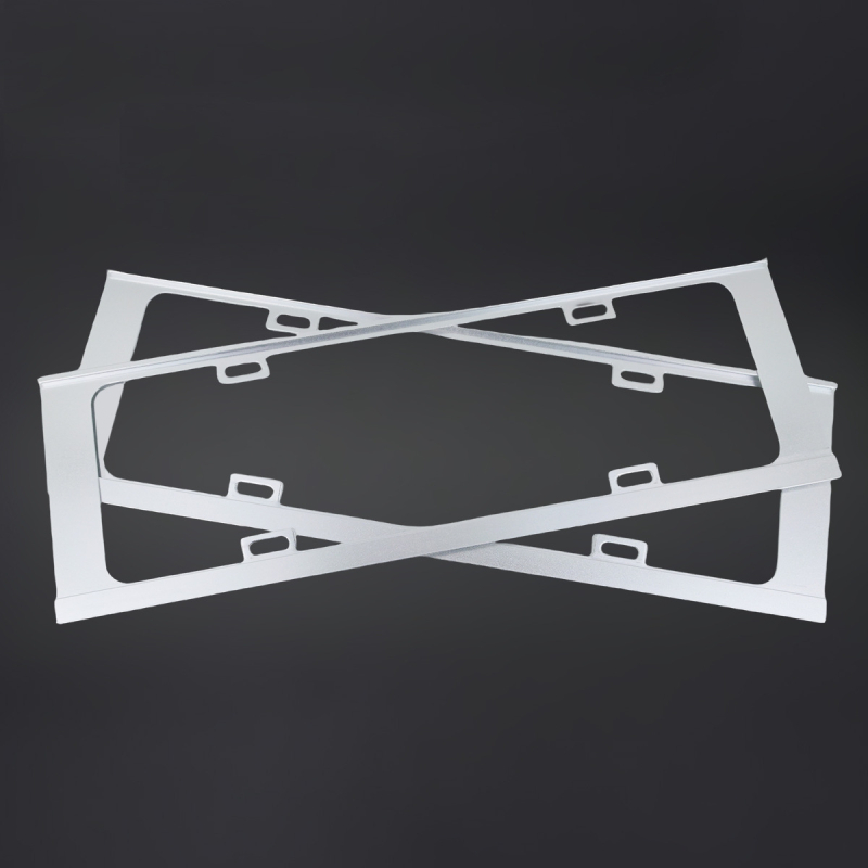 Ramă pentru plăcuța de înmatriculare din aliaj de magneziu, finisaj sablare și oxidare; compatibil cu toate modelele interne; greutate 210 g