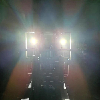 Priekšējā LED gaisma celtnei, 12V/24V prožektors