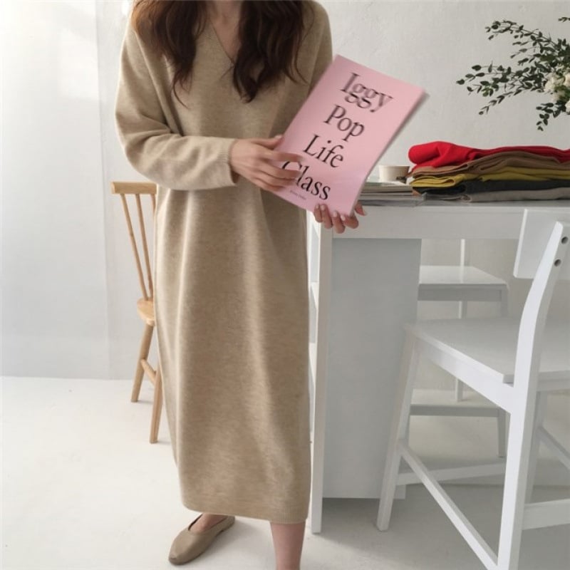 Naiste villane kudumkleit, pikk, kõrge kaelus, pikad varrukad, vaba lõige, kapuutsiga, tänav stiilis