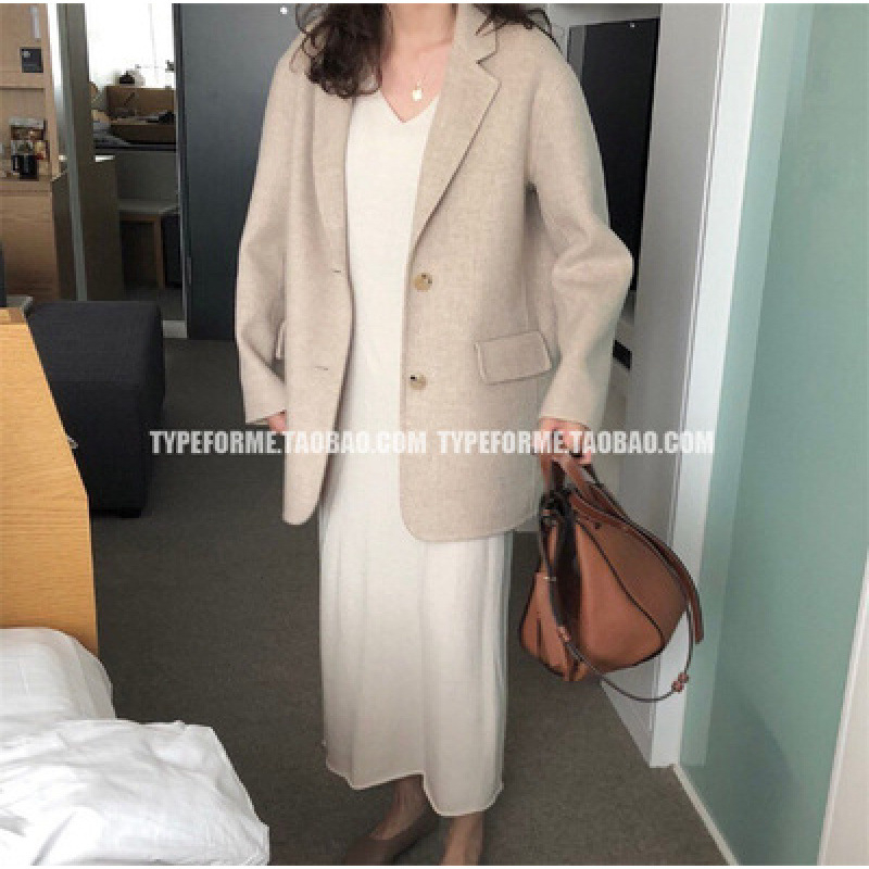 Naiste villane kudumkleit, pikk, kõrge kaelus, pikad varrukad, vaba lõige, kapuutsiga, tänav stiilis