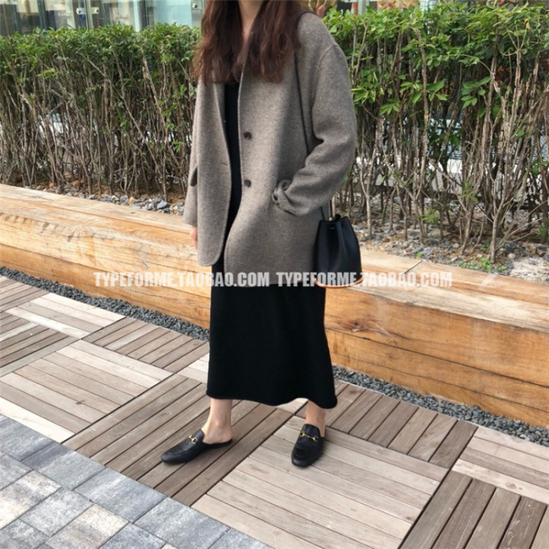 Naiste villane kudumkleit, pikk, kõrge kaelus, pikad varrukad, vaba lõige, kapuutsiga, tänav stiilis