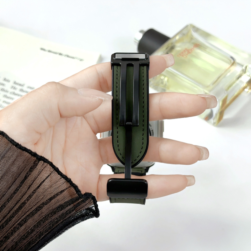 Curea Apple Watch Ultra – din silicon și piele, cataramă magnetică, stil retro