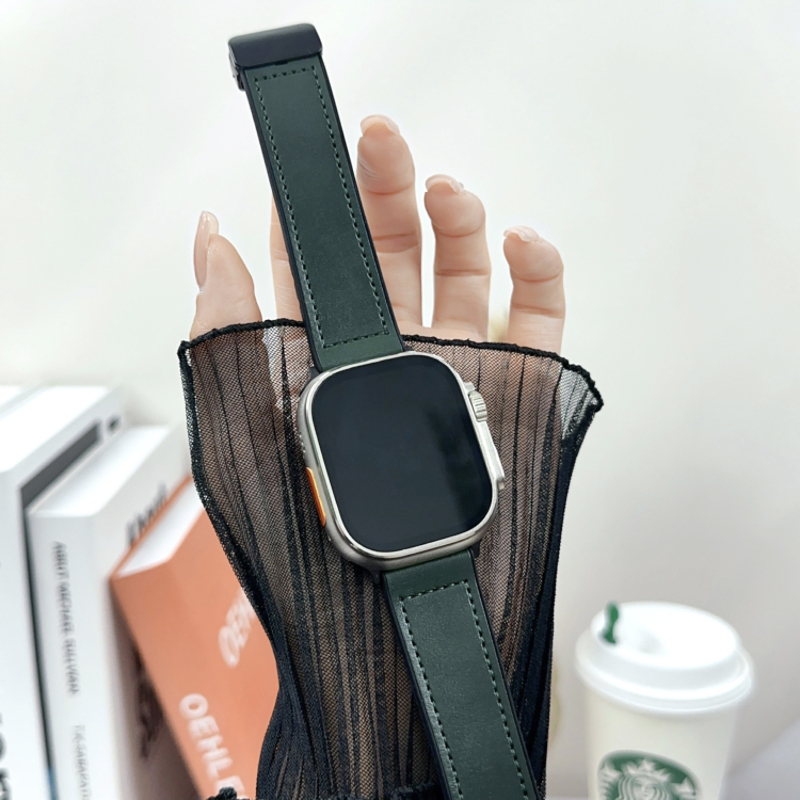 Curea Apple Watch Ultra – din silicon și piele, cataramă magnetică, stil retro