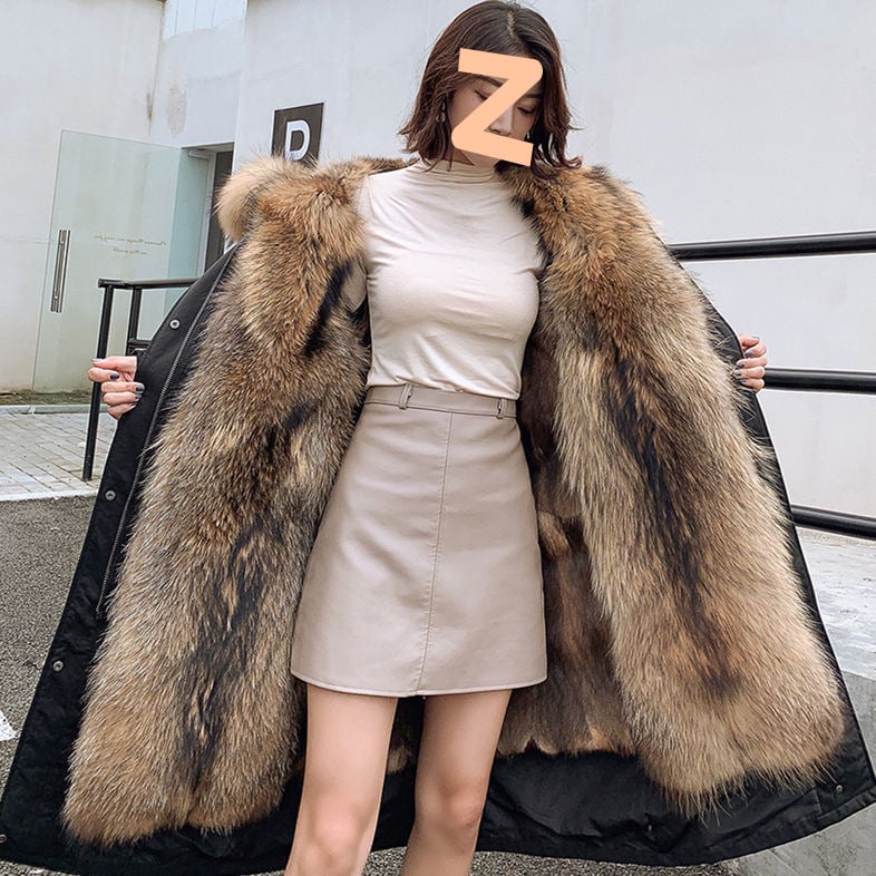 Sievietēm vidēja garuma parka ar noņemamu mākslīgās norkas oderi, ādas ārējais slānis, garie piedurkņi, ziemas kolekcija 2024