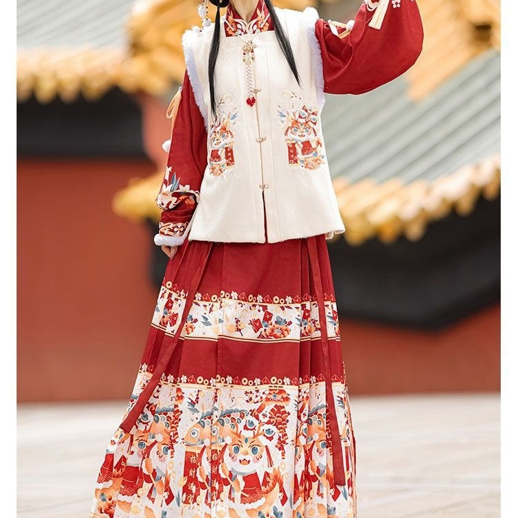 Ženski Hanfu komplet s flis podstavom za zimu, izšiven Ma Mian suknja i top s okruglim izrezom