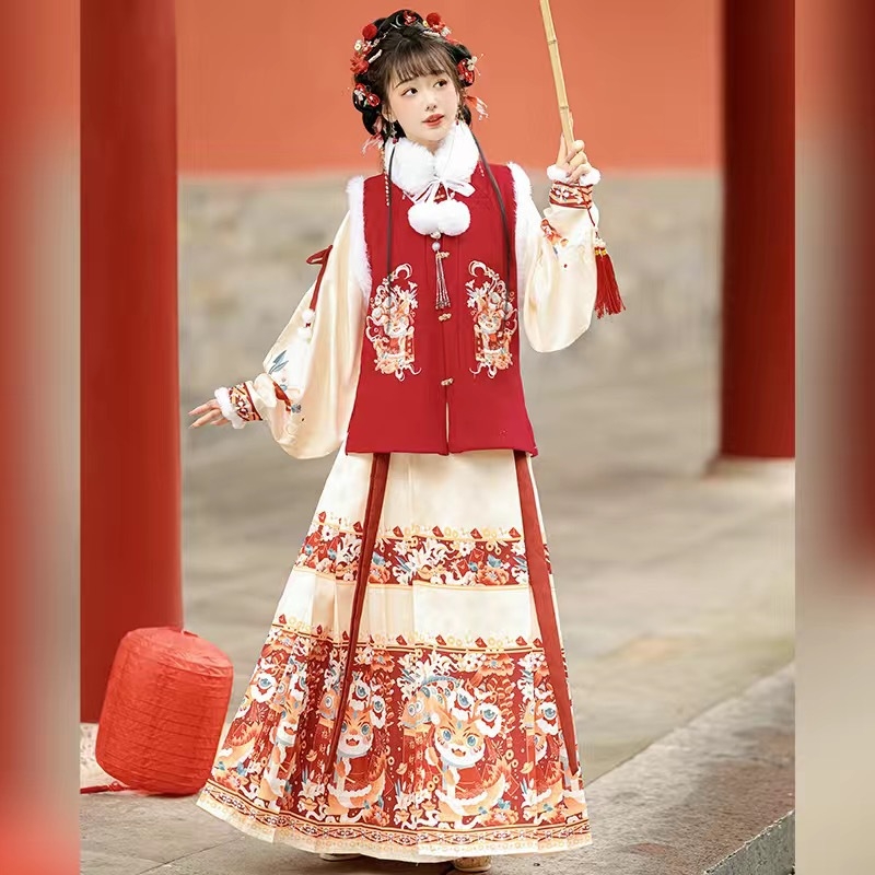 Ženski Hanfu komplet s flis podstavom za zimu, izšiven Ma Mian suknja i top s okruglim izrezom