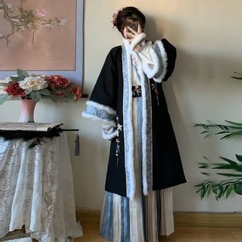Hanfu set za žene: izvezeni dugi kaput i plisirana suknja s flis podstavom, glavni materijal poliester 70–80%, vezenje, Zima 2022