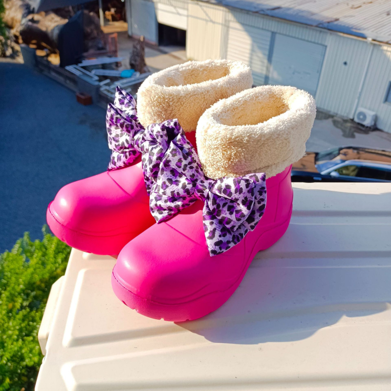 Ženske vodootporne čizme za snijeg s protukliznom potplatom i toplom podstavom, srednje visine potkoljenice, debela potplata