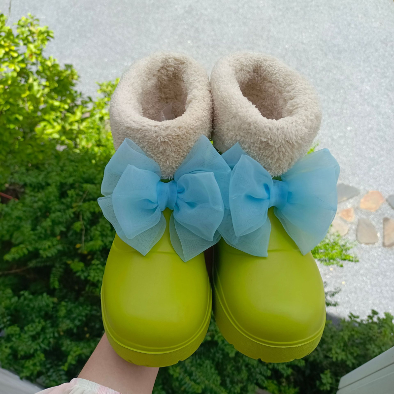 Ženske vodootporne čizme za snijeg s protukliznom potplatom i toplom podstavom, srednje visine potkoljenice, debela potplata