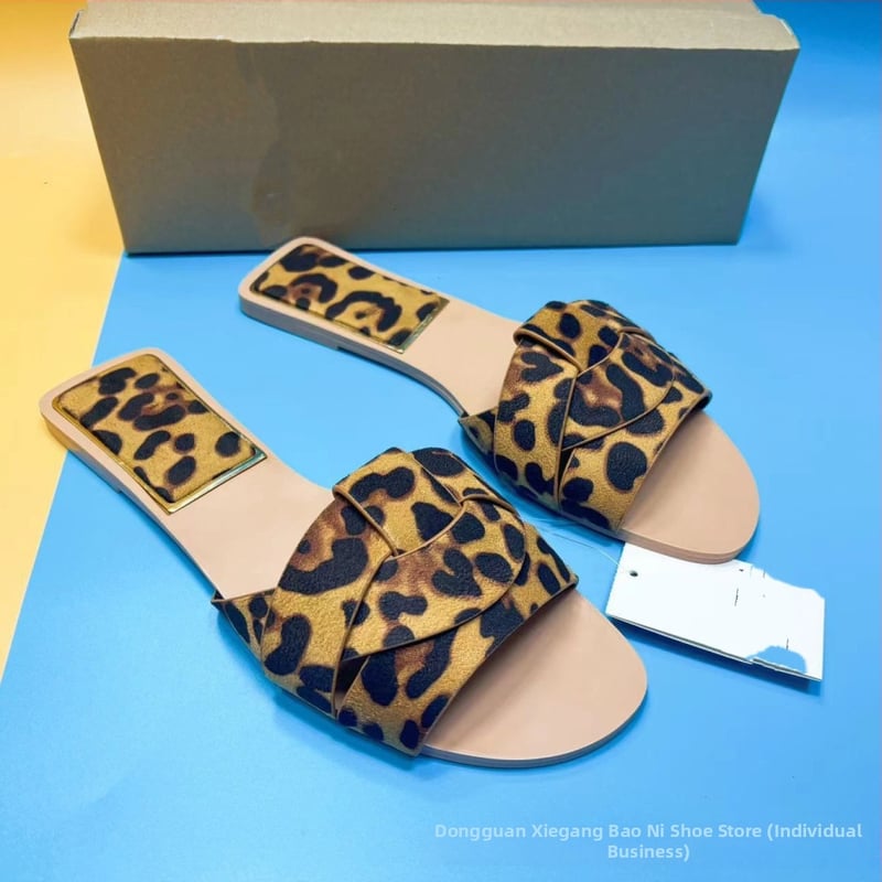 Kasdieniai moterų sandalai, viršus iš sintetinės odos, gumos padas, užsegimas flip-flop, lengvi ir kvėpuojantys