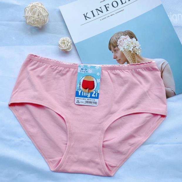 Sieviešu kokvilnas biksītes Sakura, elpojoša adījuma, vidēja vidukļa augstums, 50s audums, kokvilnas saturs 90–95%