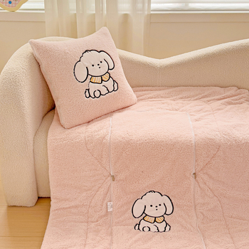 Plišan jastuk s navlakom, punjenje od poliester vlakana, motiv crtanog filma, jednostavan i moderan stil