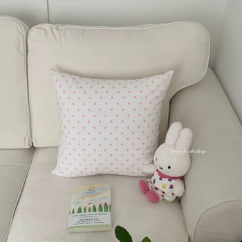 Jastučnica od pliša s PP pamuk punjenjem; jedinstven dizajn; tiskana tkanina; moderni minimalistički stil; mogućnost prilagodbe.