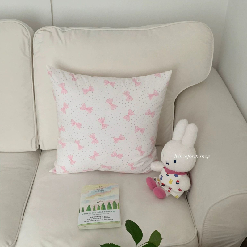 Jastučnica od pliša s PP pamuk punjenjem; jedinstven dizajn; tiskana tkanina; moderni minimalistički stil; mogućnost prilagodbe.