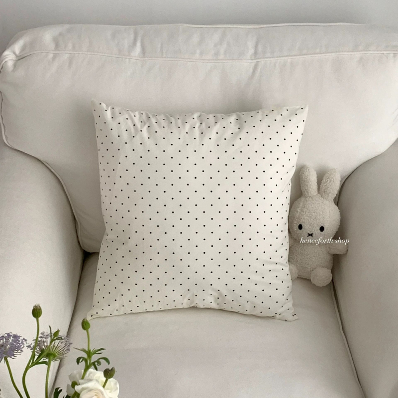 Jastučnica od pliša s PP pamuk punjenjem; jedinstven dizajn; tiskana tkanina; moderni minimalistički stil; mogućnost prilagodbe.