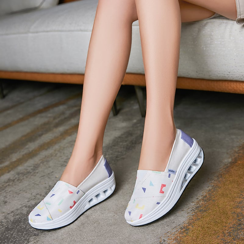 Ženske platnene slip-on tenisice, floralni uzorak, niski gornji dio, kompozitna potplata