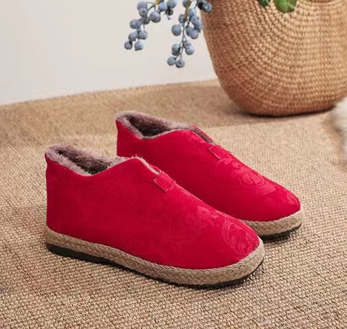 Naiste Pekingi audekli jalanõud tikandiga, sisistus kunstliku lühikese karusnahaga, etnilise stiiliga, ülemine materjal kanvas, tald veiseliha kõõluse, ümargune varvas, lame kand