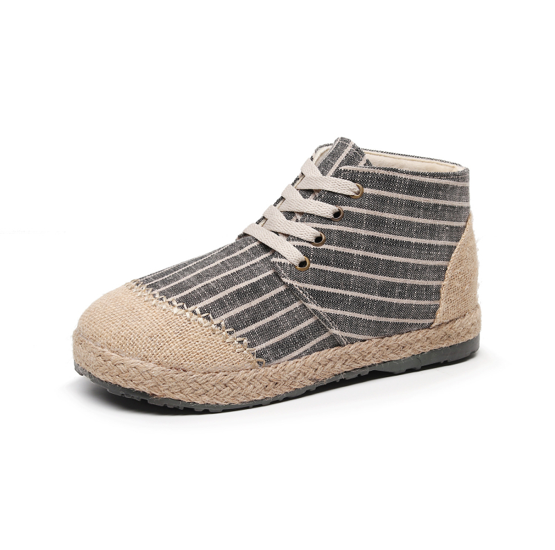 Naiste Pekingi audekli jalanõud tikandiga, sisistus kunstliku lühikese karusnahaga, etnilise stiiliga, ülemine materjal kanvas, tald veiseliha kõõluse, ümargune varvas, lame kand