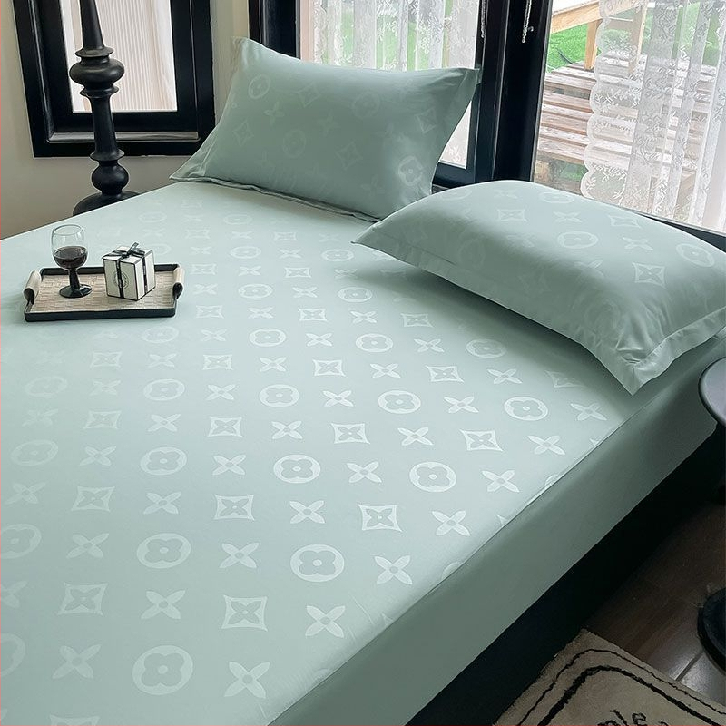 Pătură de pat din ice silk, cu țesătură Jacquard, imprimare și vopsire ecologice, de culoare uni.