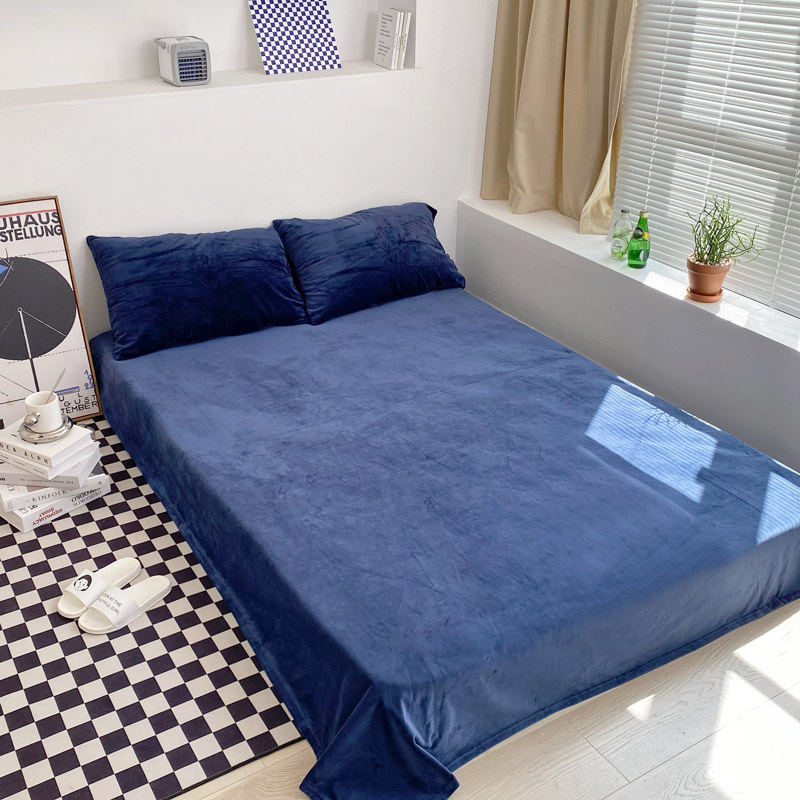 Japānas stilā samta gultas palags ar gumiju – vienkāršs audums, reaktīvā krāsošana, svars 1000–1499 g