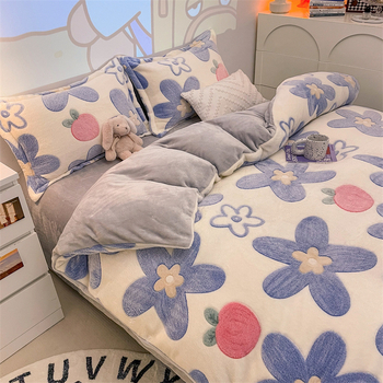 Tej velúr ágyneműhuzat, twill szövés, reaktív nyomtatás, karikatúra minta, súly kevesebb mint 300 g