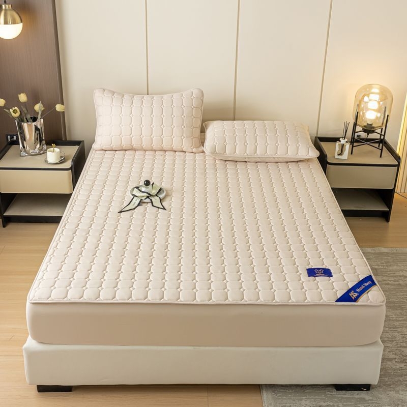 Kokvilnas kvilēts matraças aizsargs, ar termo pārneses apdruku, četrdaļu komplekts, antibakteriāls un pret ērcēm