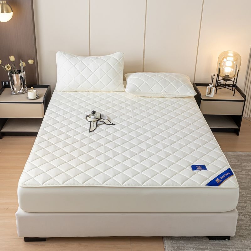 Kokvilnas kvilēts matraças aizsargs, ar termo pārneses apdruku, četrdaļu komplekts, antibakteriāls un pret ērcēm