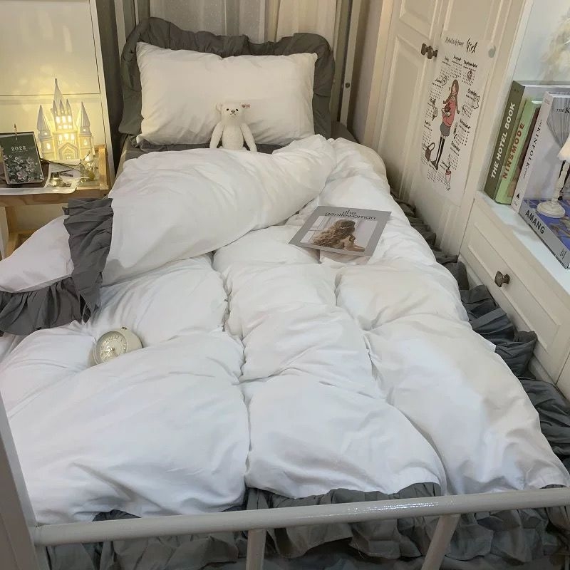 Gultas veļas komplekts ar svītrainu rakstu, 100% kokvilna, twill audums, reaktīvā druka, vienkāršs stils