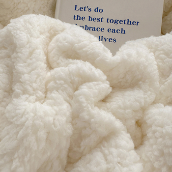 Sherpa ziemas četrdaļīgs gultas veļas komplekts – saglabā siltumu, iekļauj segas pārklāju, palagu un spilvenu vāciņus