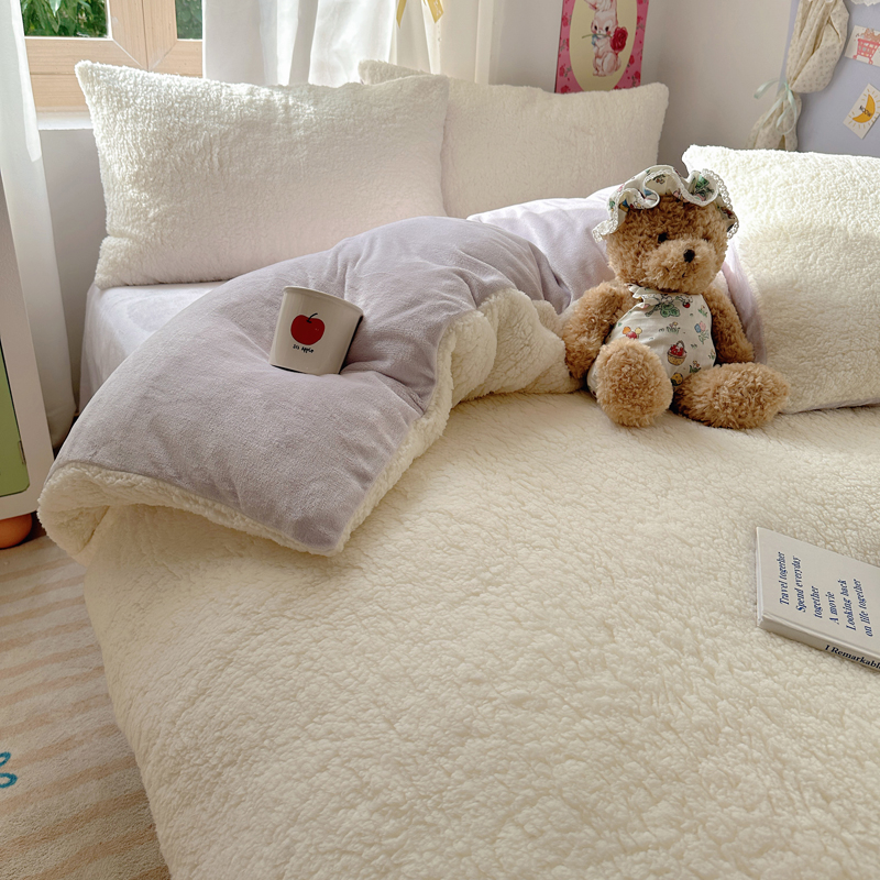 Sherpa ziemas četrdaļīgs gultas veļas komplekts – saglabā siltumu, iekļauj segas pārklāju, palagu un spilvenu vāciņus